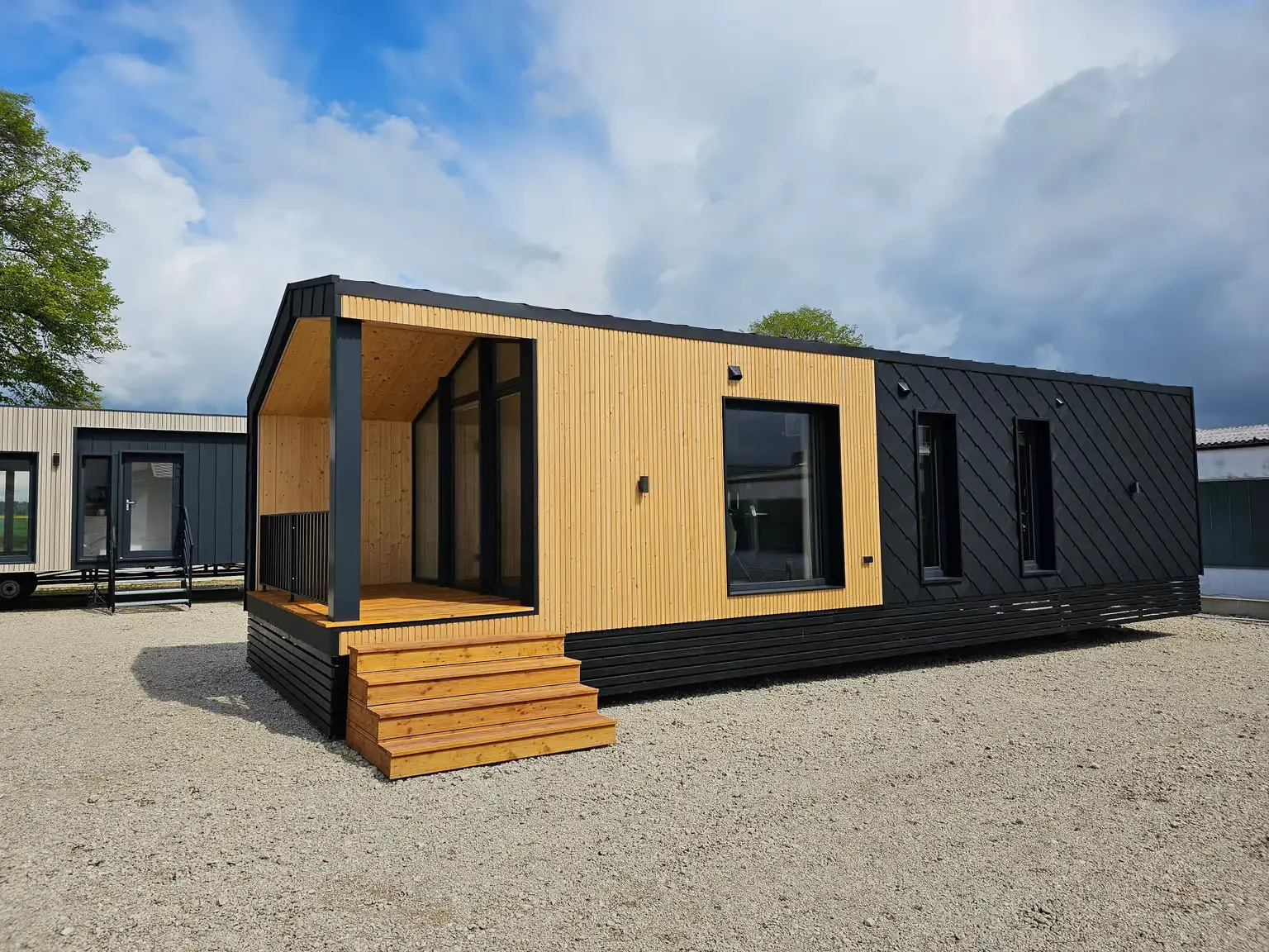 A-JB-Homes-Black-Stone-XL-Neohome-Aussen-20240418_135604.webp