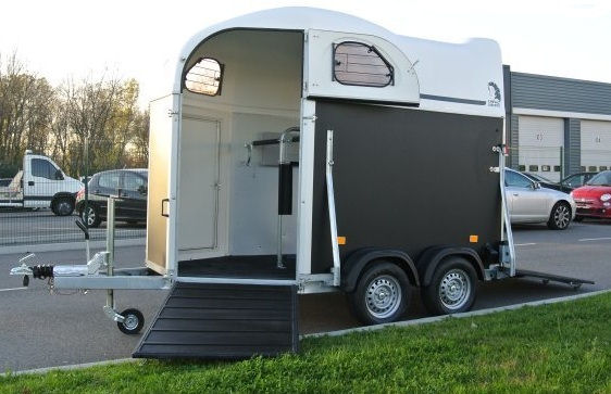 van-cl-golf-girst-003jpg-1 (1)